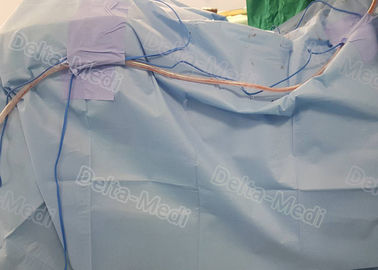 La spina dorsale chirurgica sterile copre il pacchetto con il sacchetto liquido della raccolta, i supporti della metropolitana, la finestratura oblunga