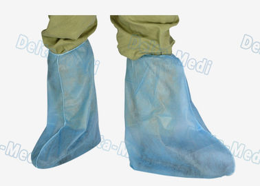 La scarpa eliminabile del polipropilene dei pp copre l'anti polvere sopra la caviglia al ginocchio